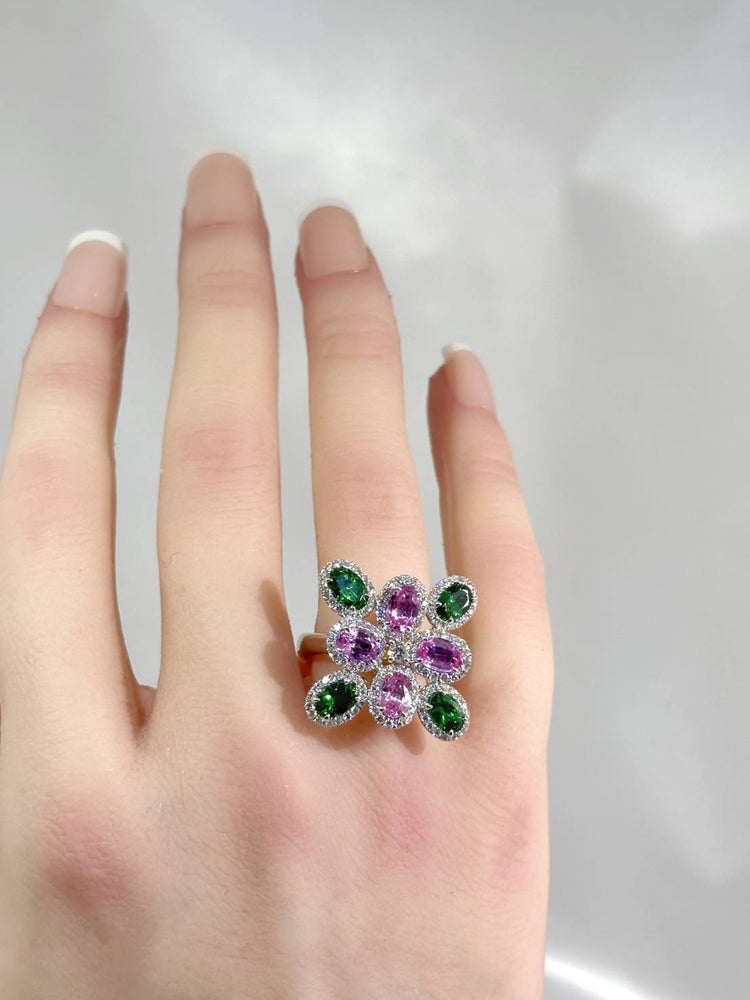 
                  
                    Pink sapphire &amp; tsavorite ring La Vita Feliz
                  
                