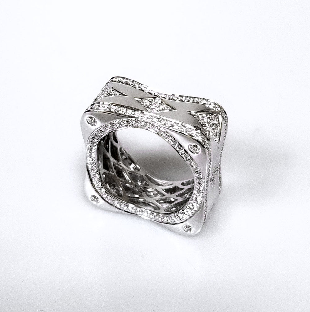 Square ring Vero Amore