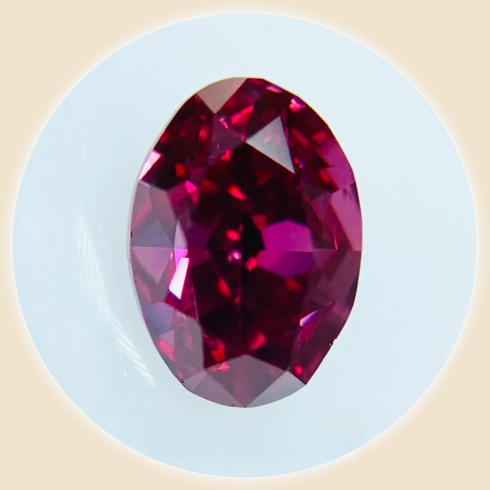 
                  
                    Diamond FANCY PURPLISH RED 0.29 carat
                  
                